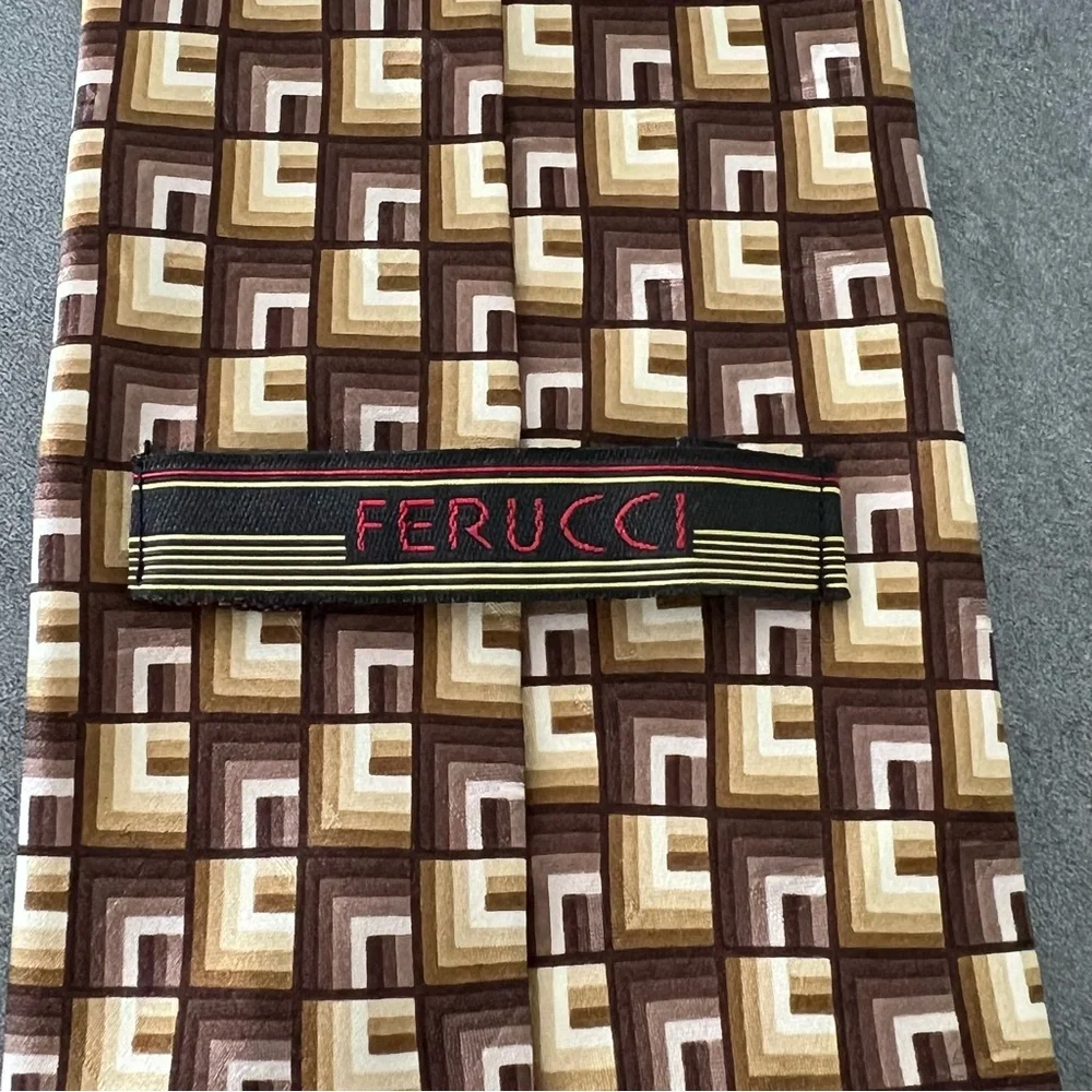 Ferucci All Silk Hand Made Formal Classic Necktie Neck Tie Tan Geometric Pattern
